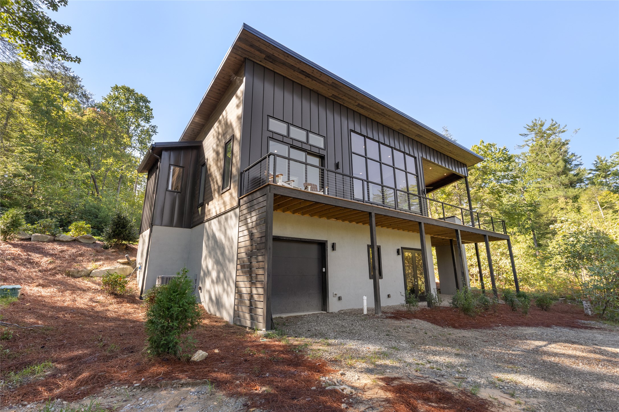 206 Sanctuary View Trail