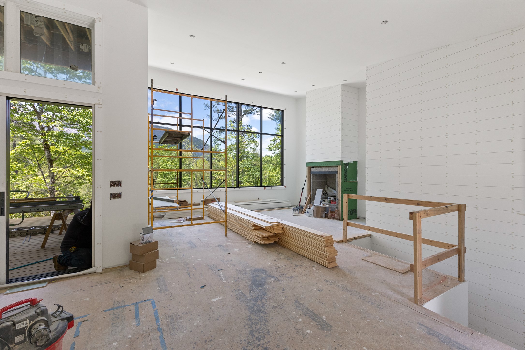 206 Sanctuary View Trail