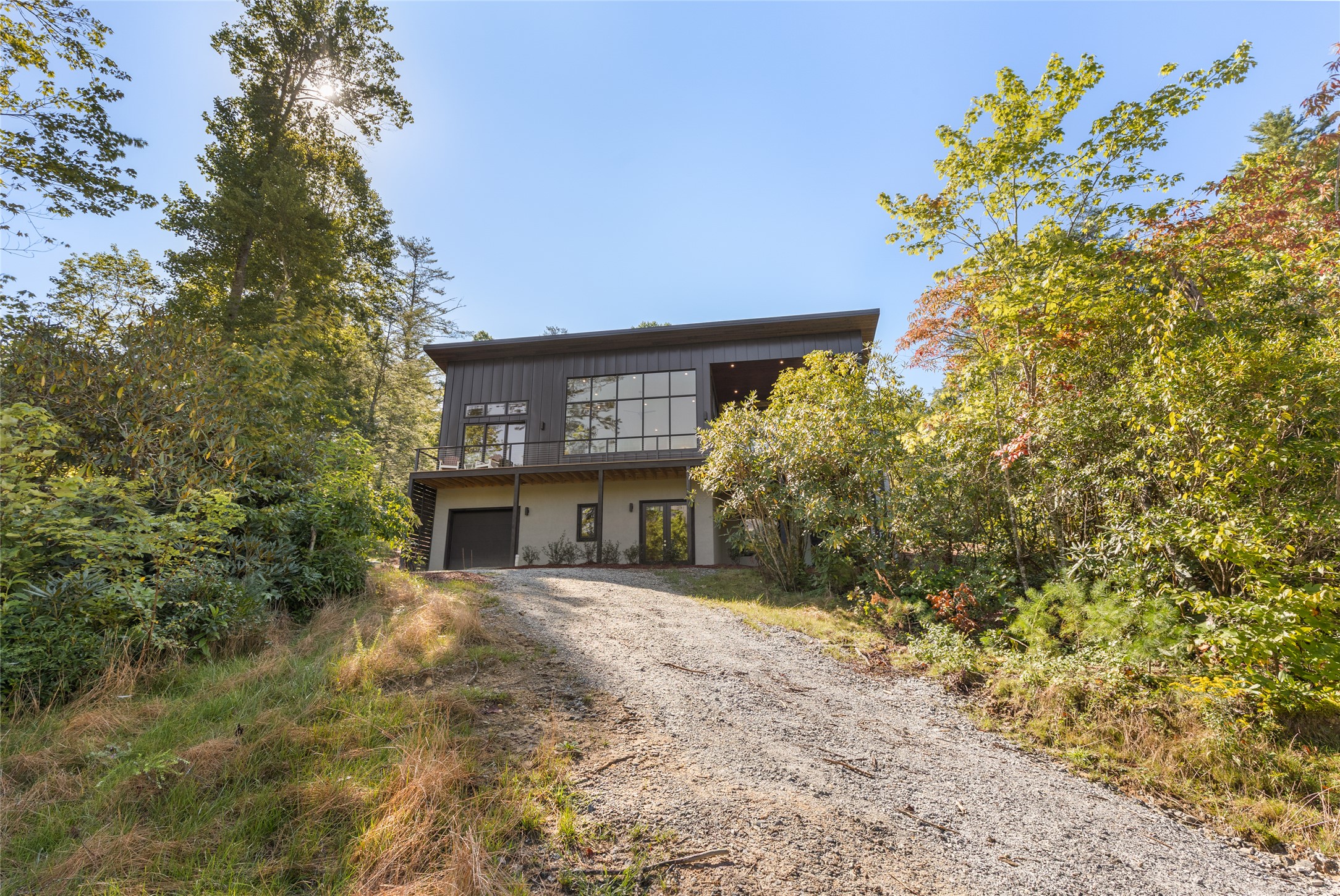 206 Sanctuary View Trail