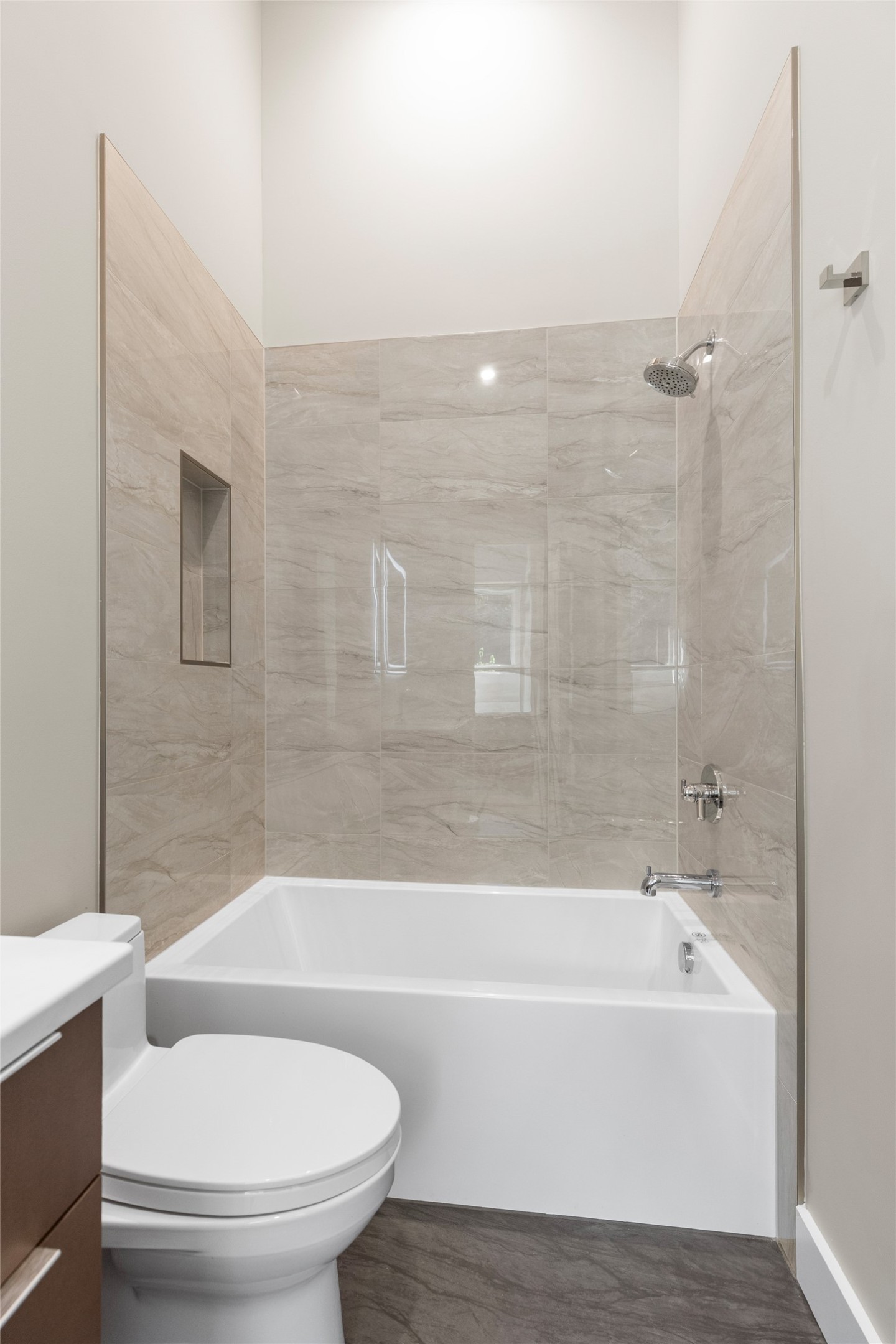 206 Sanctuary View Trail
