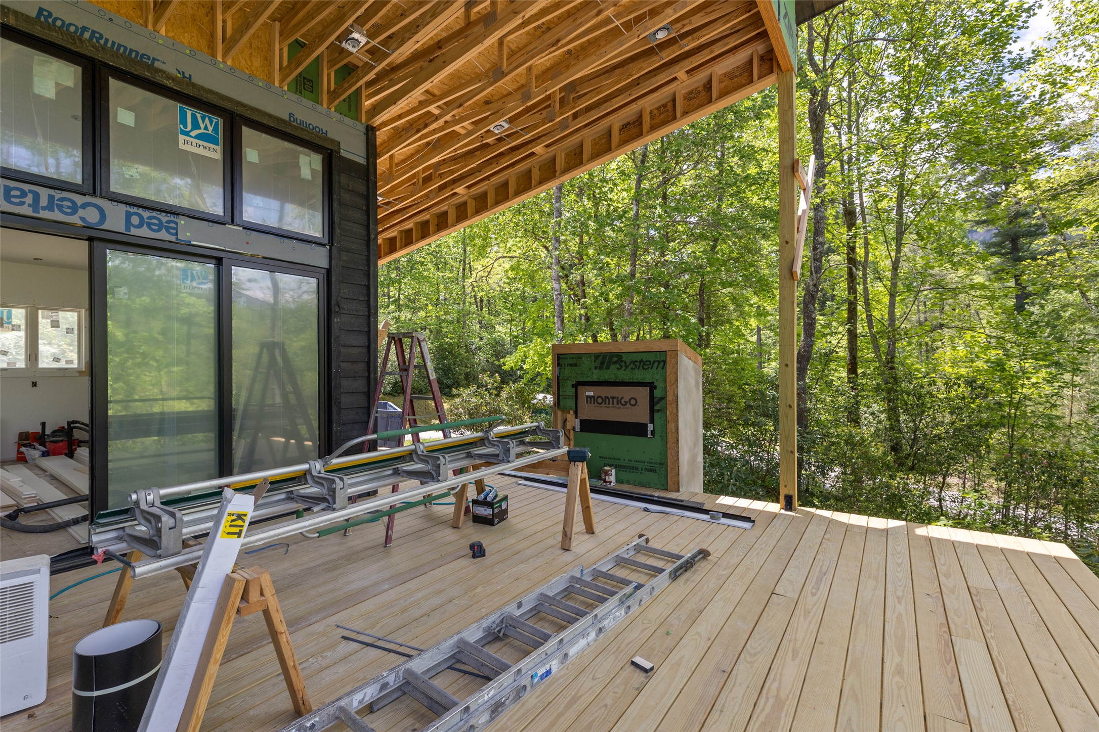 206 Sanctuary View Trail