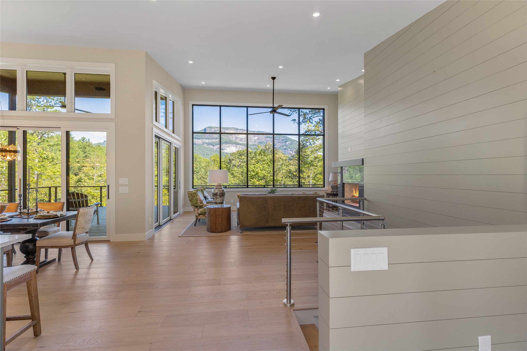 206 Sanctuary View Trail