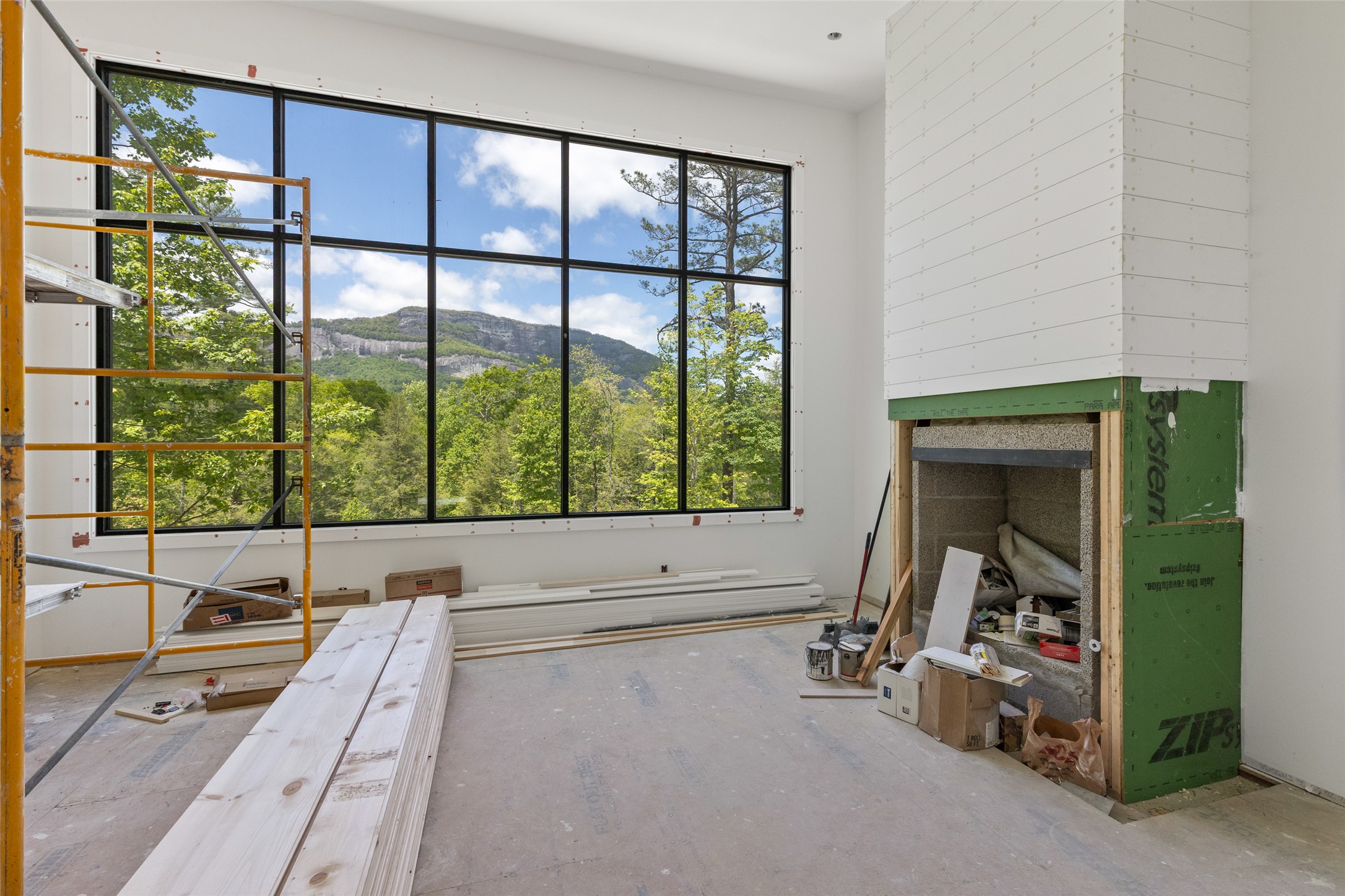206 Sanctuary View Trail