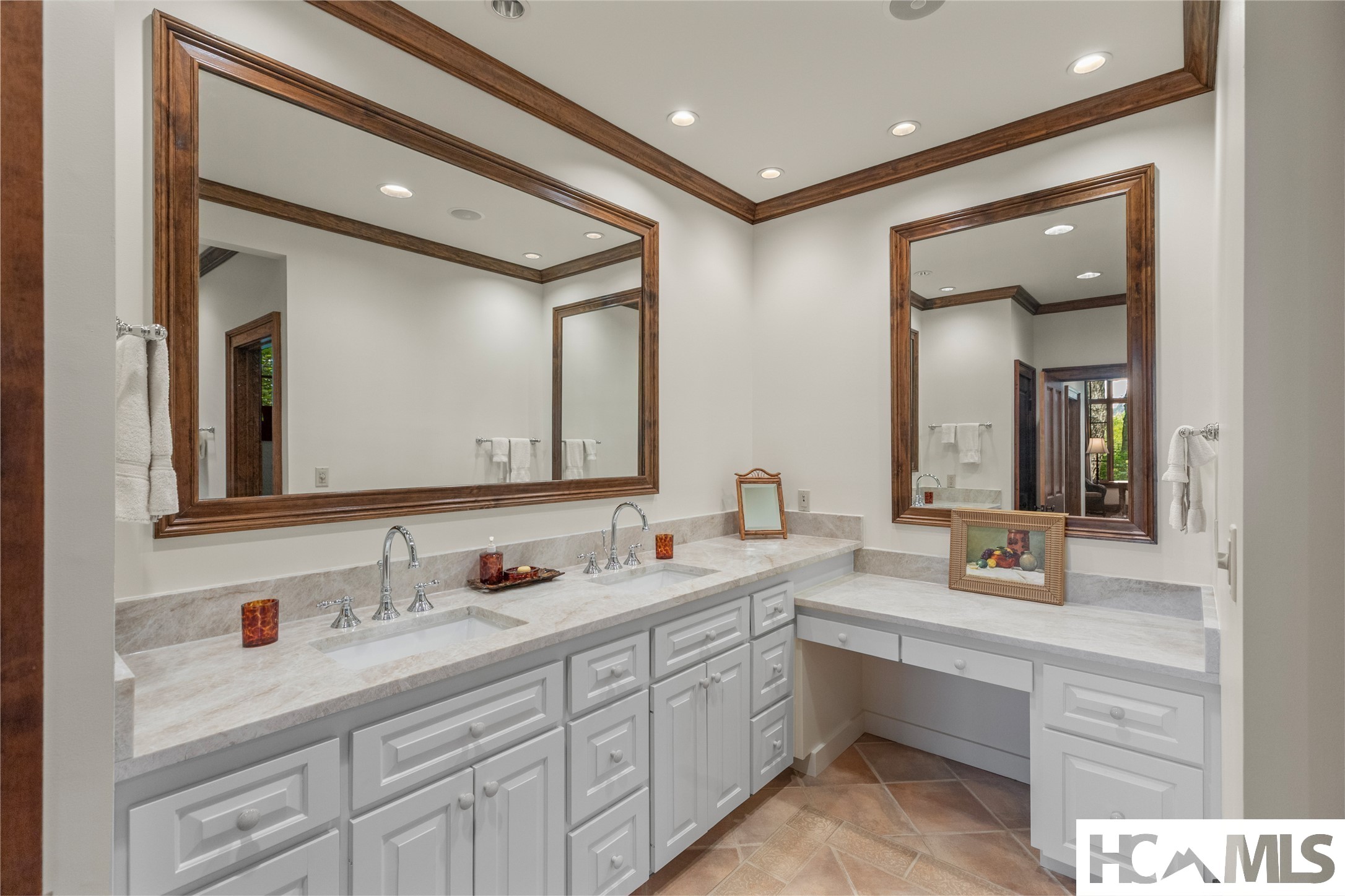 2141 Upper Divide Road
