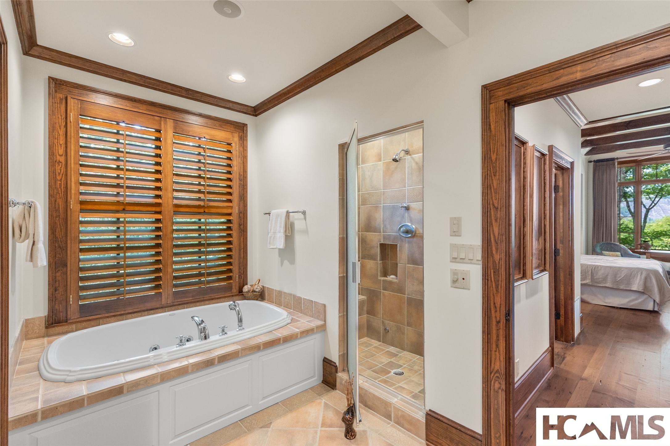2141 Upper Divide Road