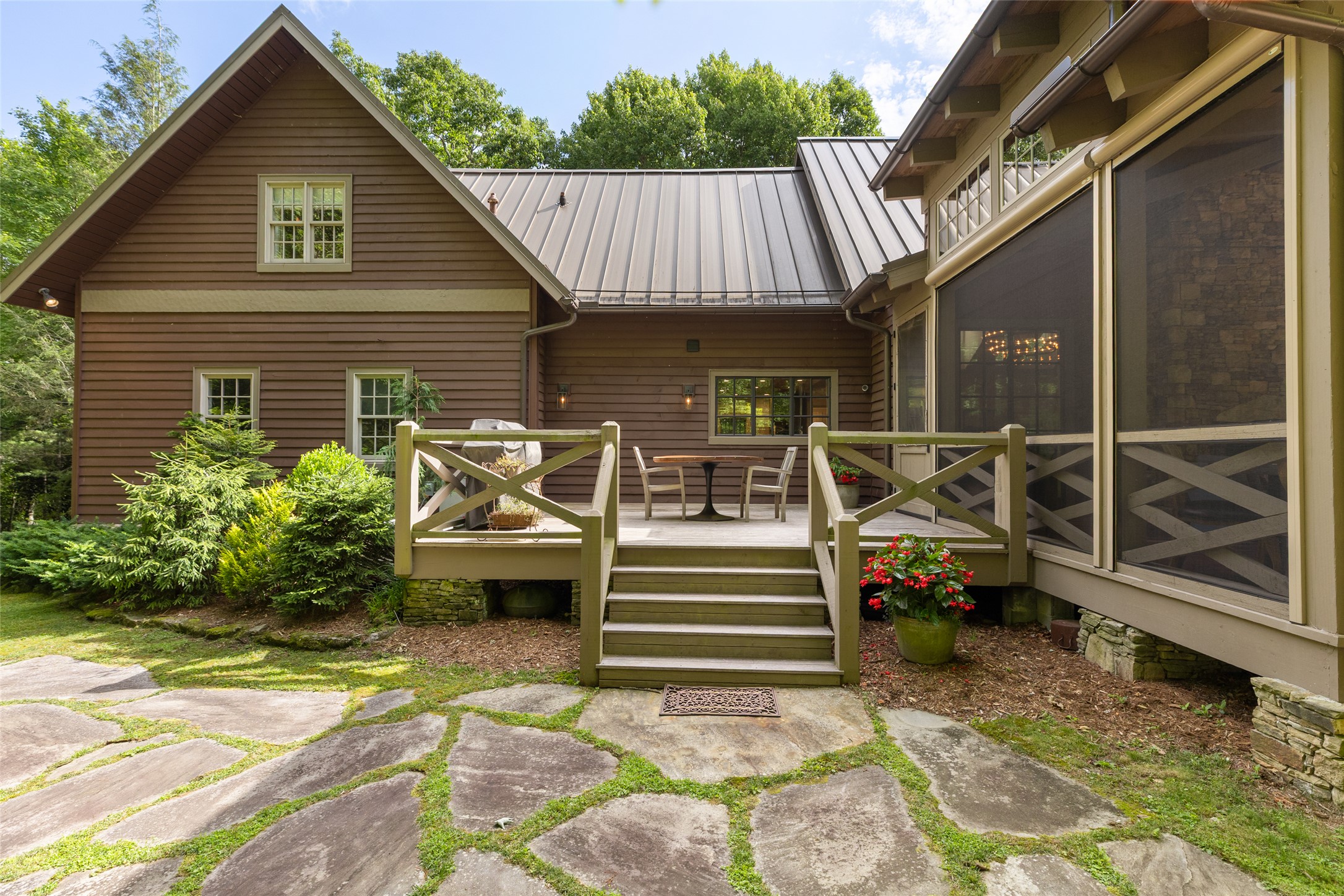 120 Split Rail Row