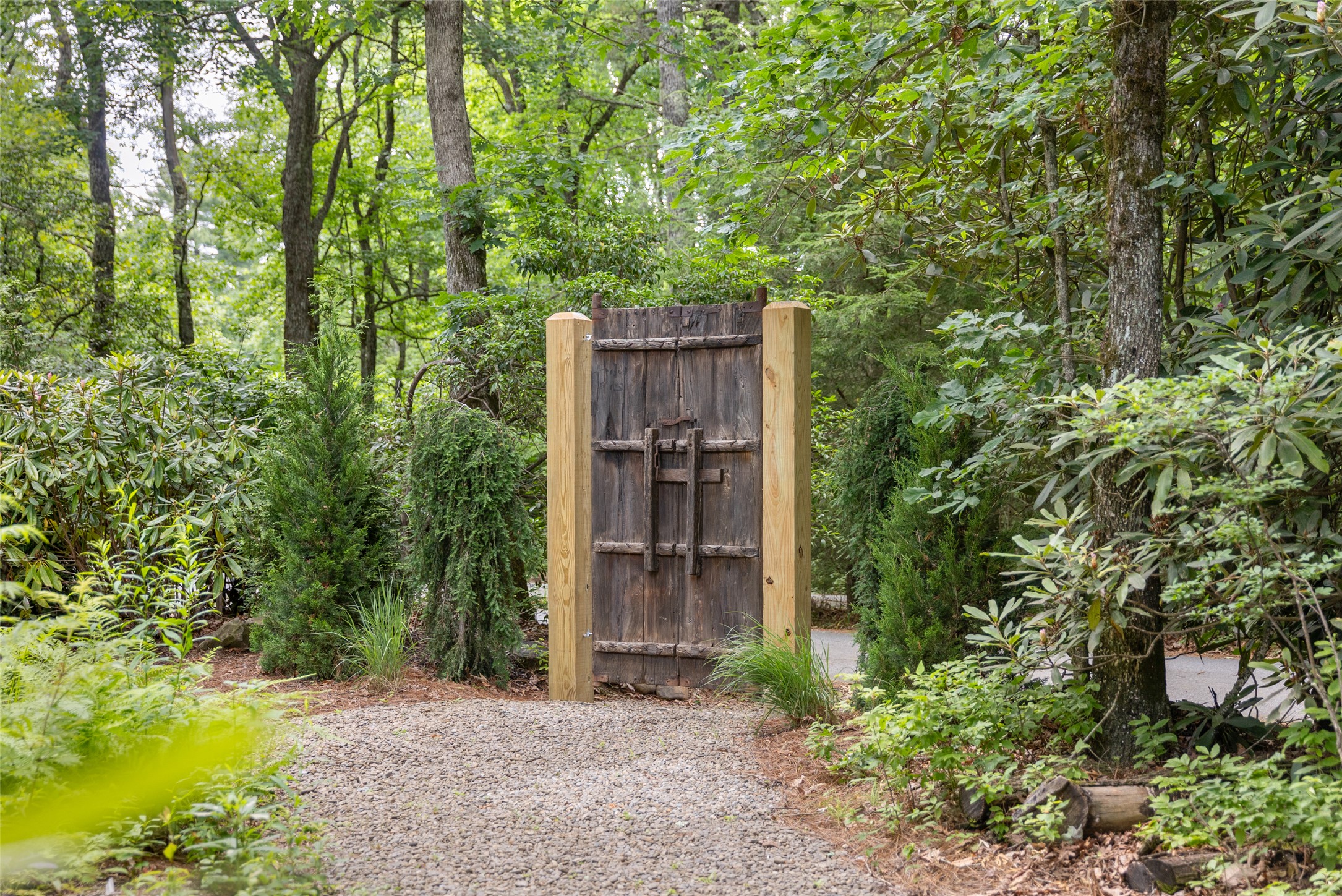 120 Split Rail Row