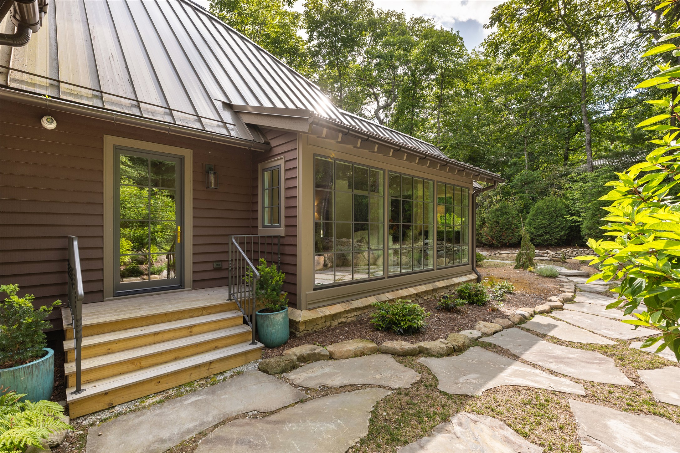 120 Split Rail Row