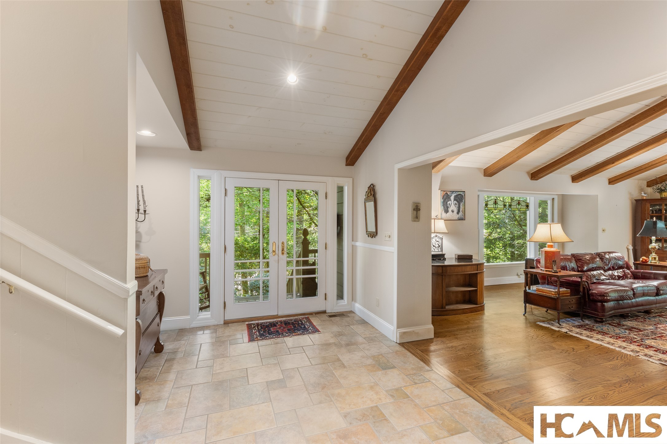 221 Hideaway Trail