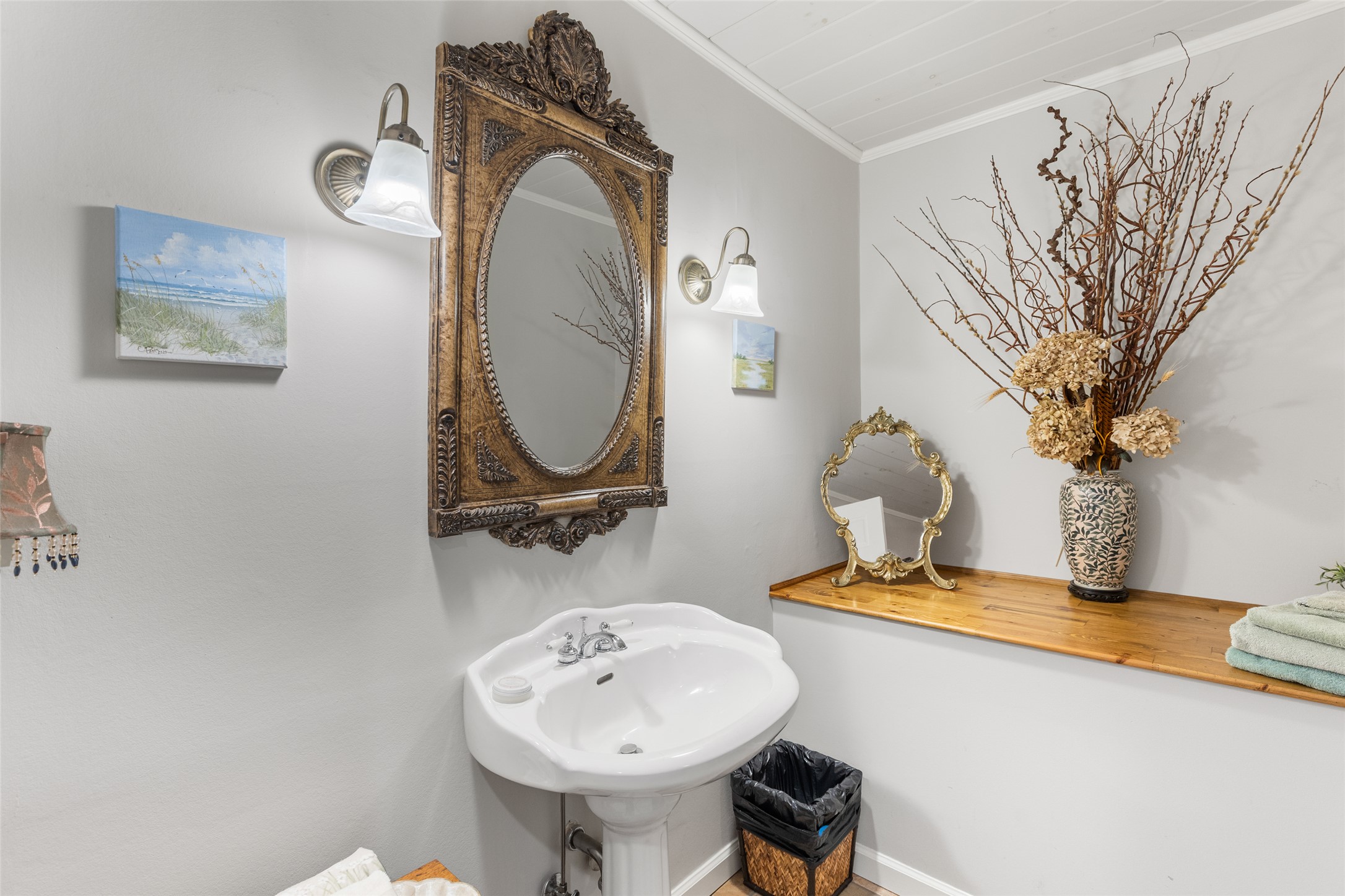221 Hideaway Trail