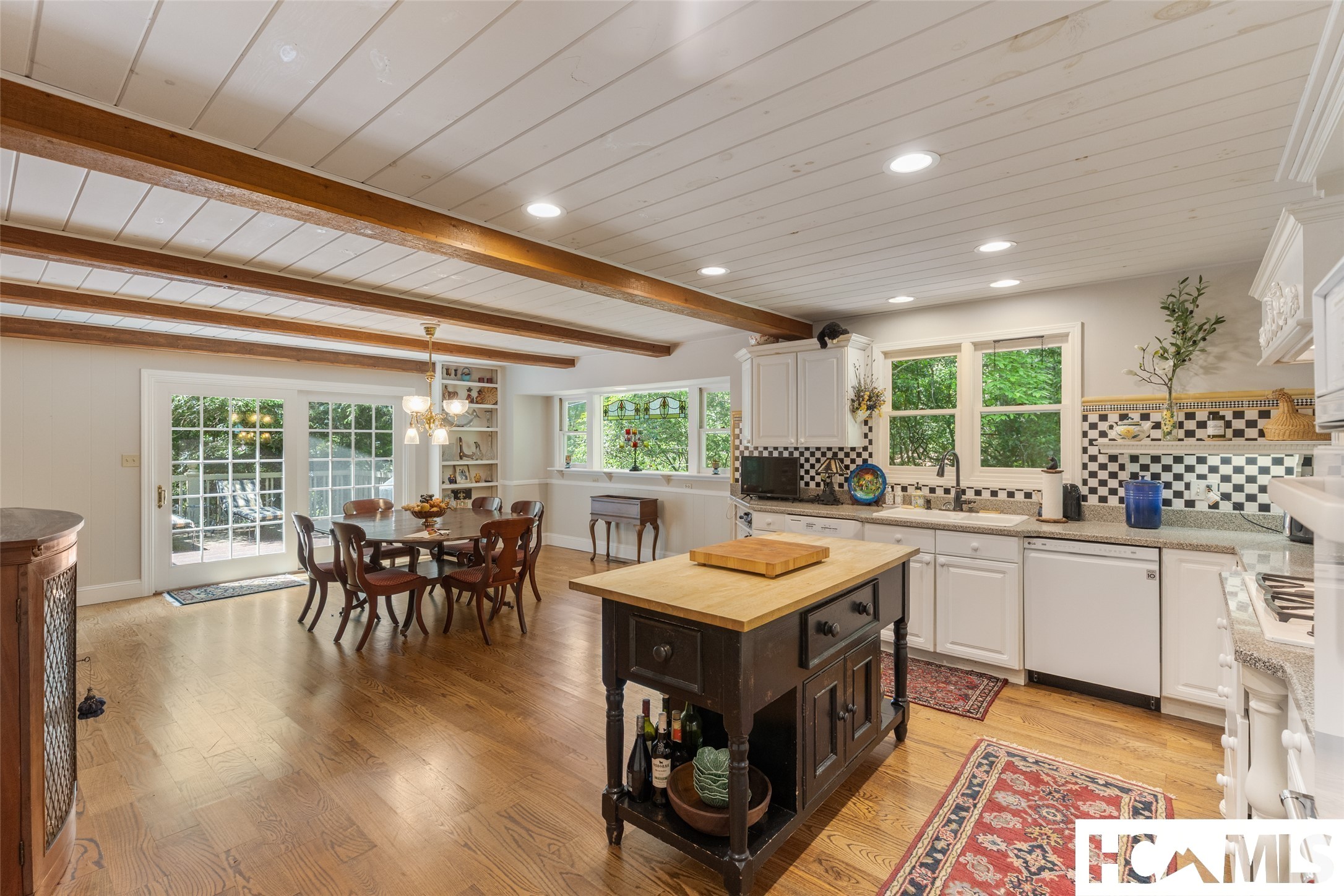 221 Hideaway Trail