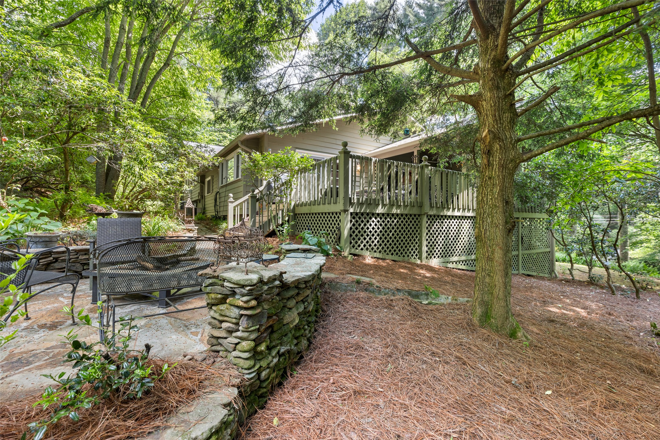 221 Hideaway Trail