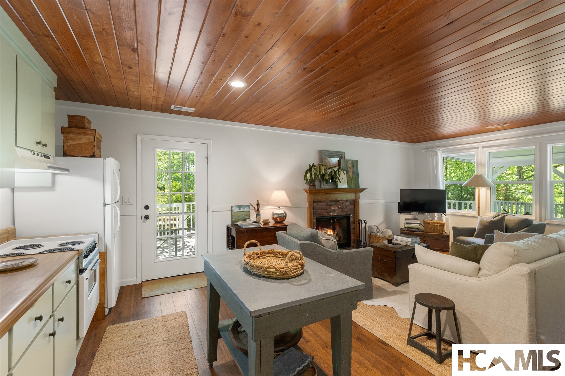 92 Hicks Road