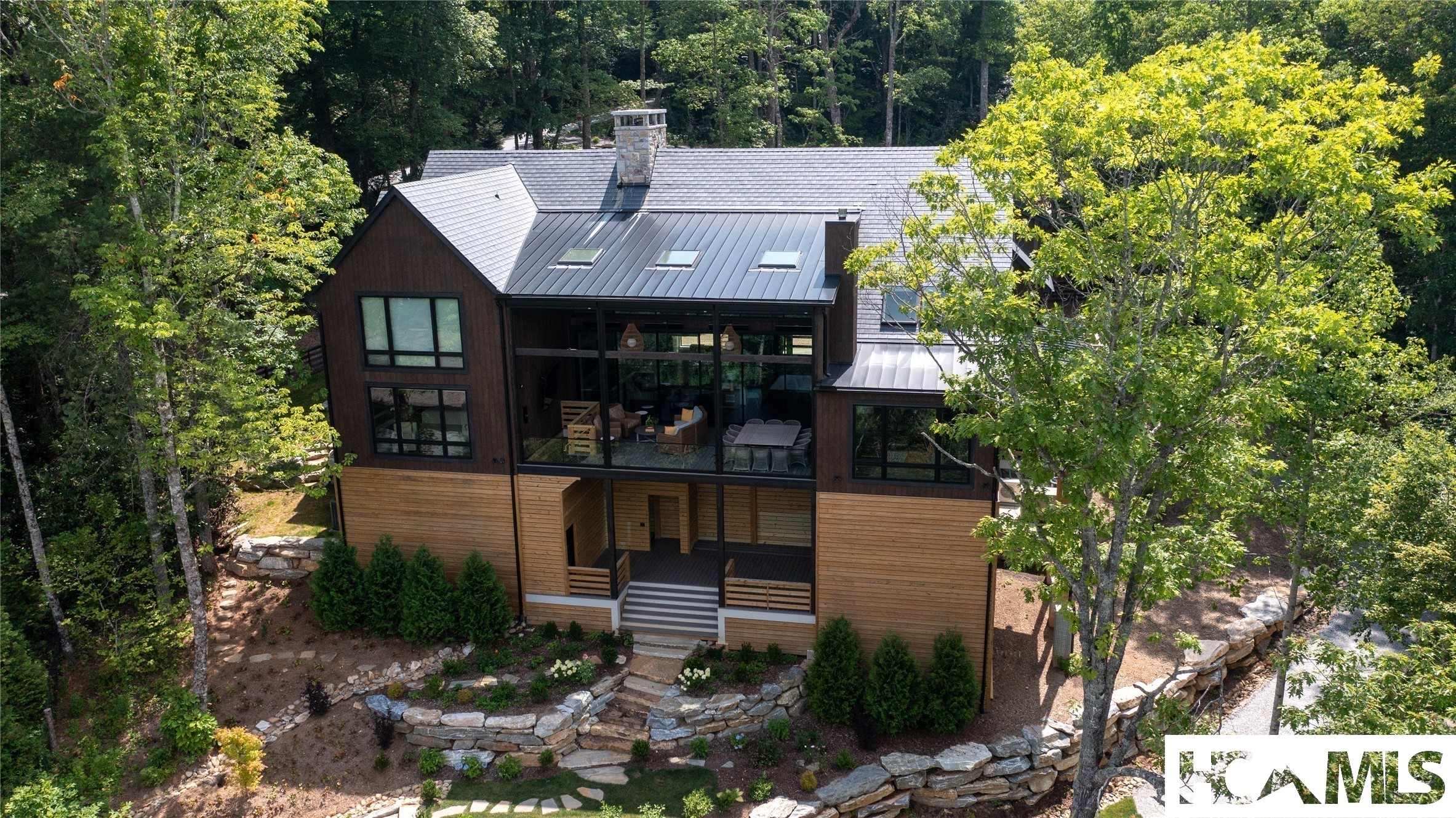 2224 Upper Divide Road