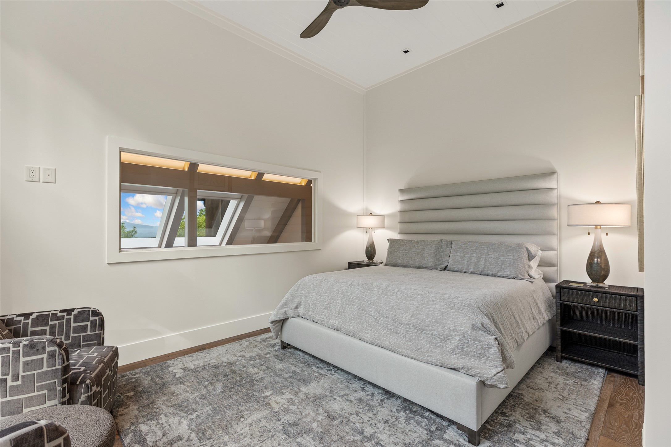 2224 Upper Divide Road