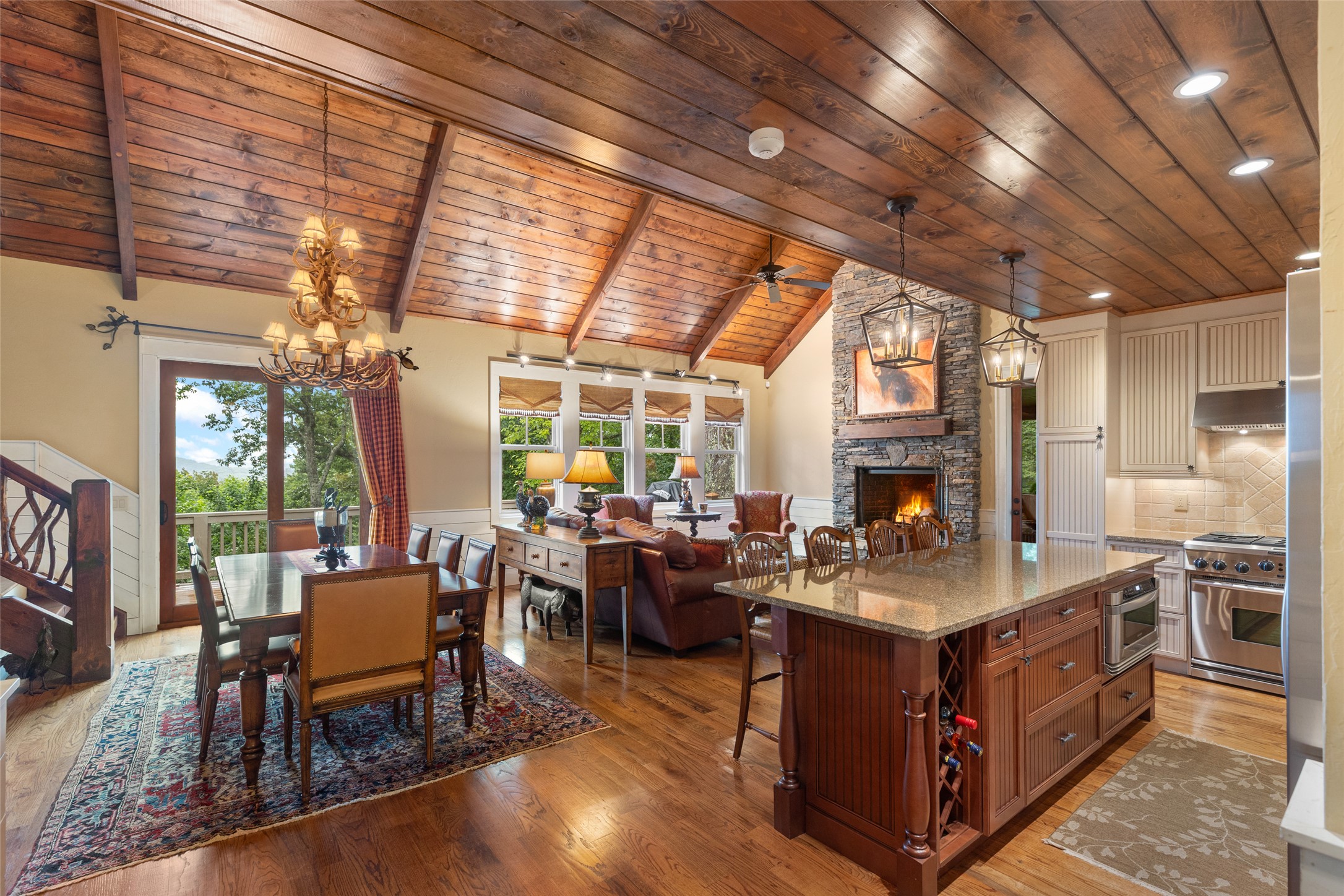 245 Woodland Ridge Drive