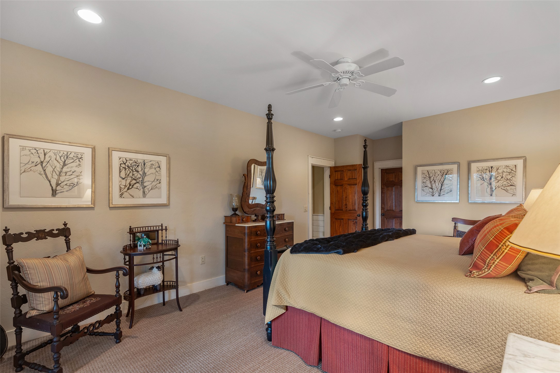 245 Woodland Ridge Drive