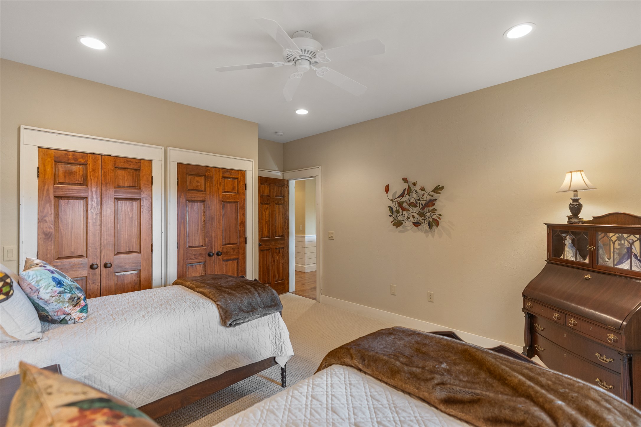 245 Woodland Ridge Drive