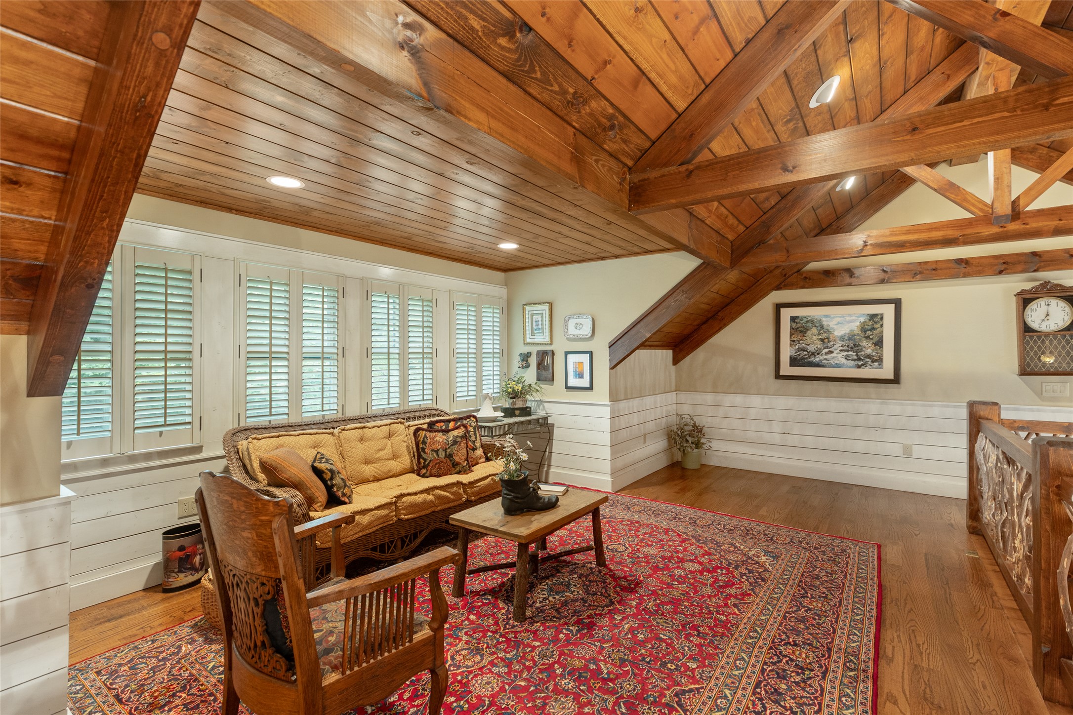 245 Woodland Ridge Drive