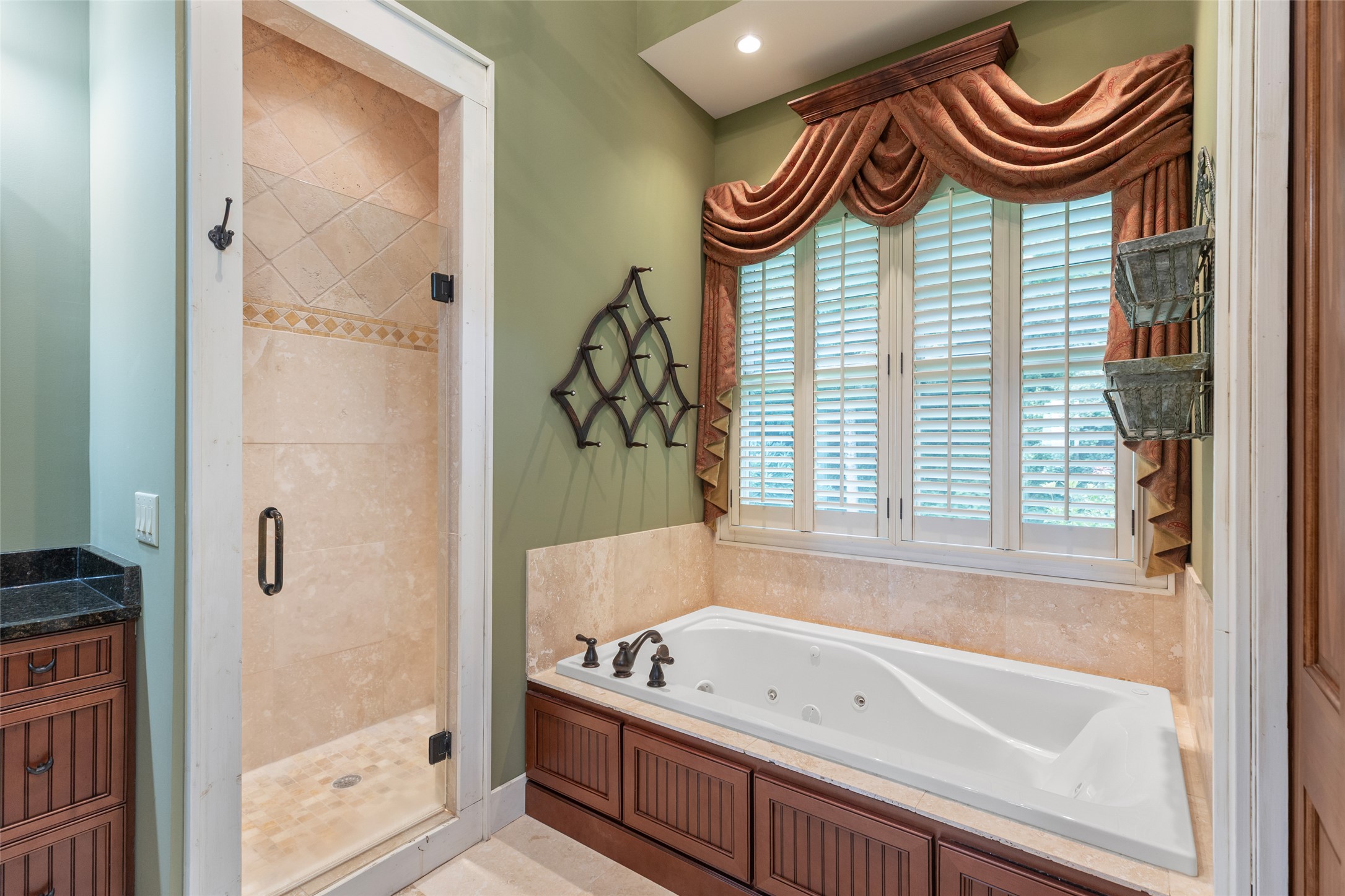 245 Woodland Ridge Drive