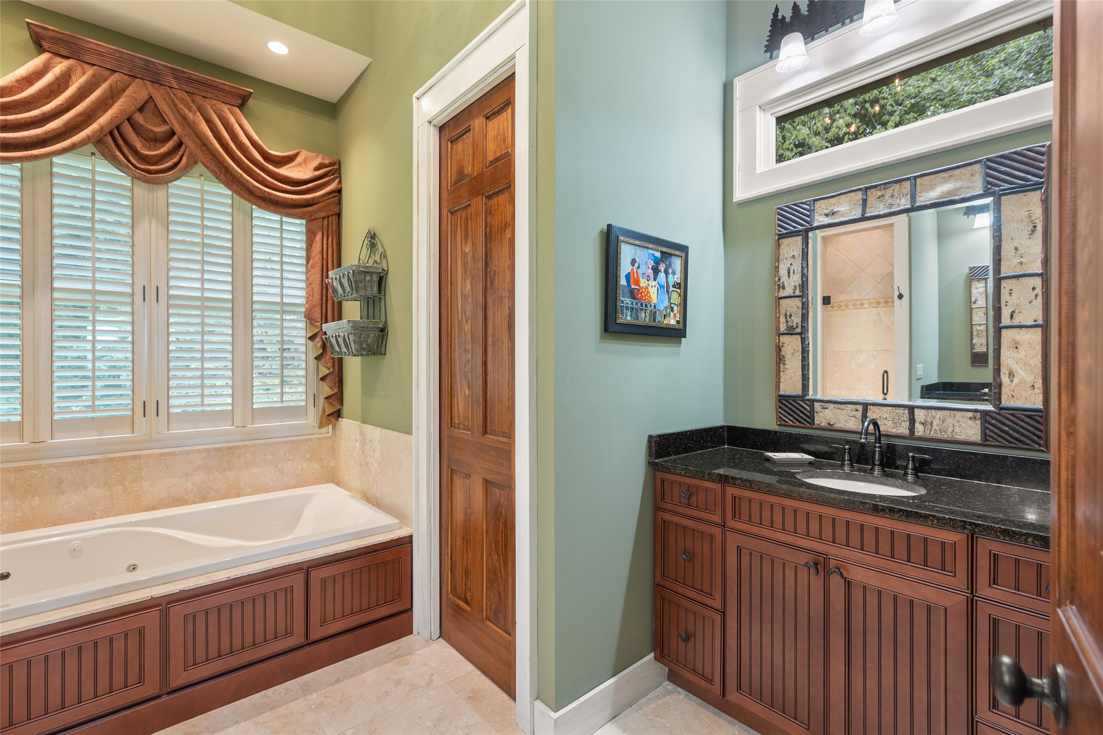 245 Woodland Ridge Drive