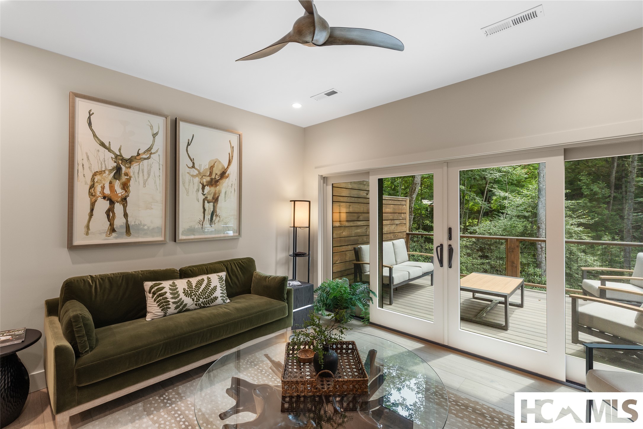 1077B Hicks 2