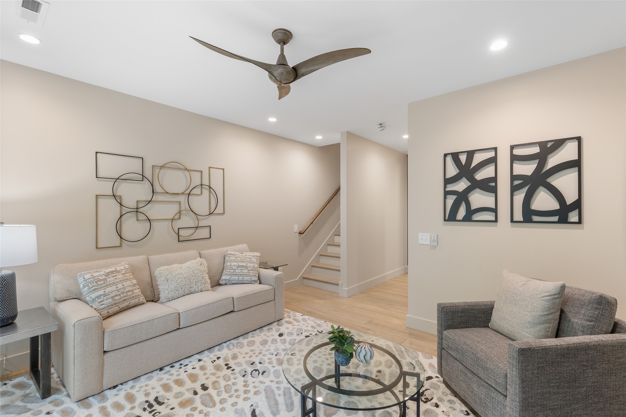 1081 A Hicks 3