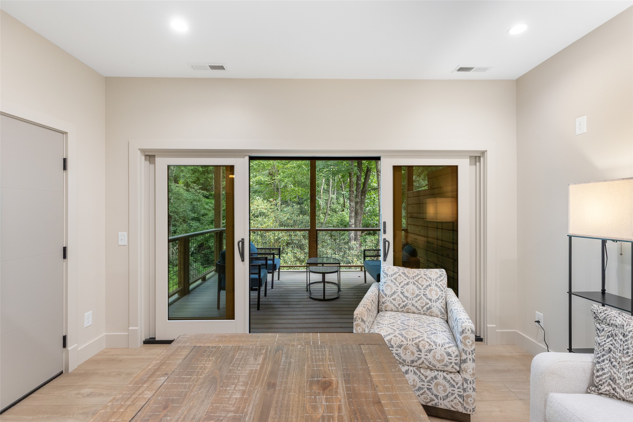 1081 A Hicks 3