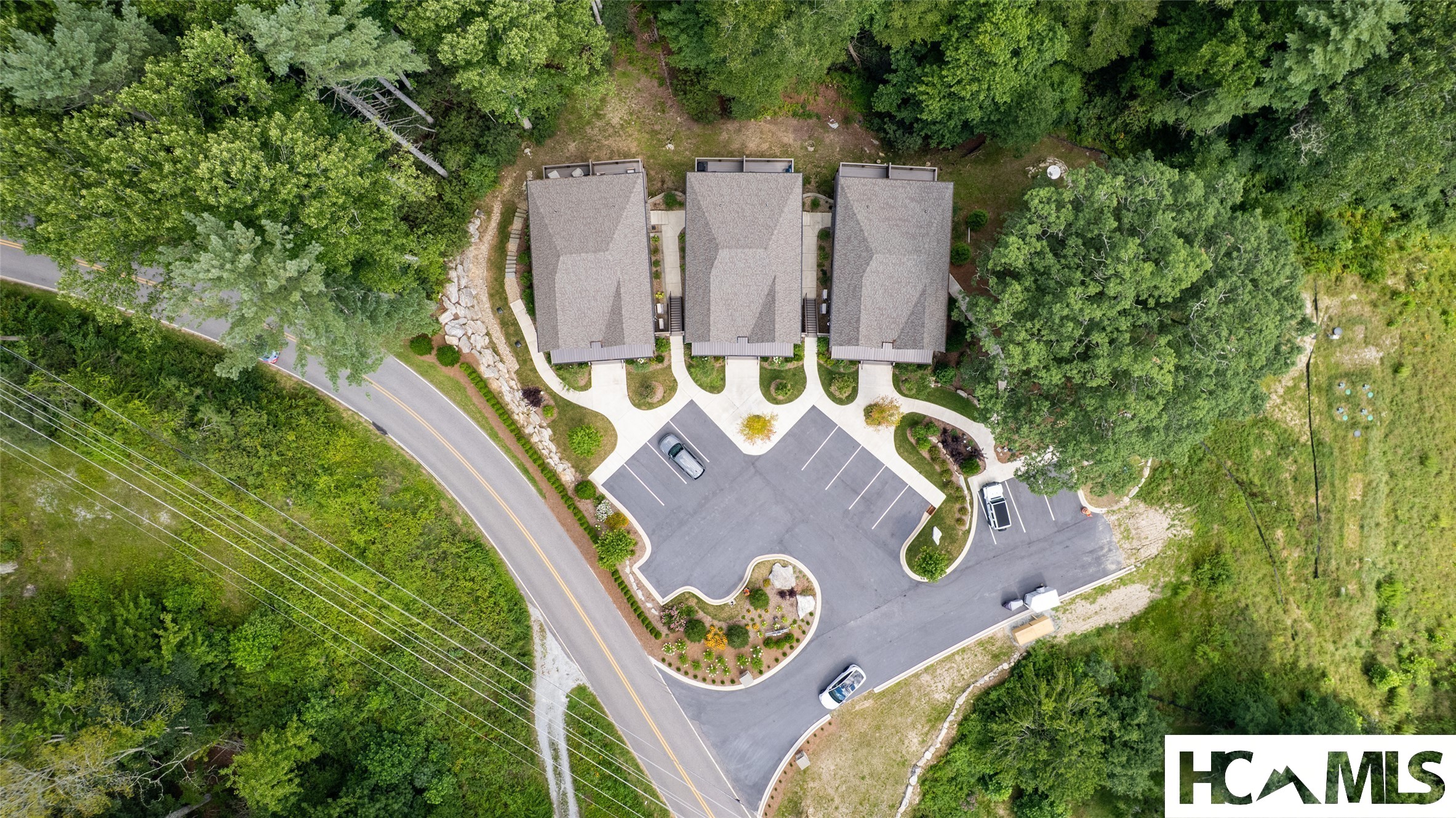 1085A Hicks Road 5