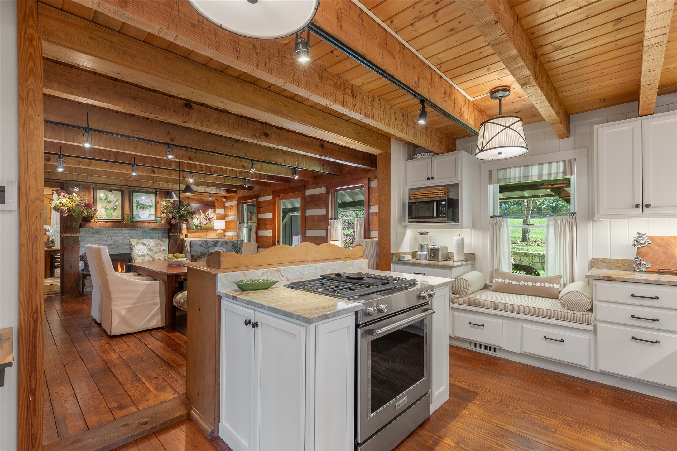 360 Foreman Road
