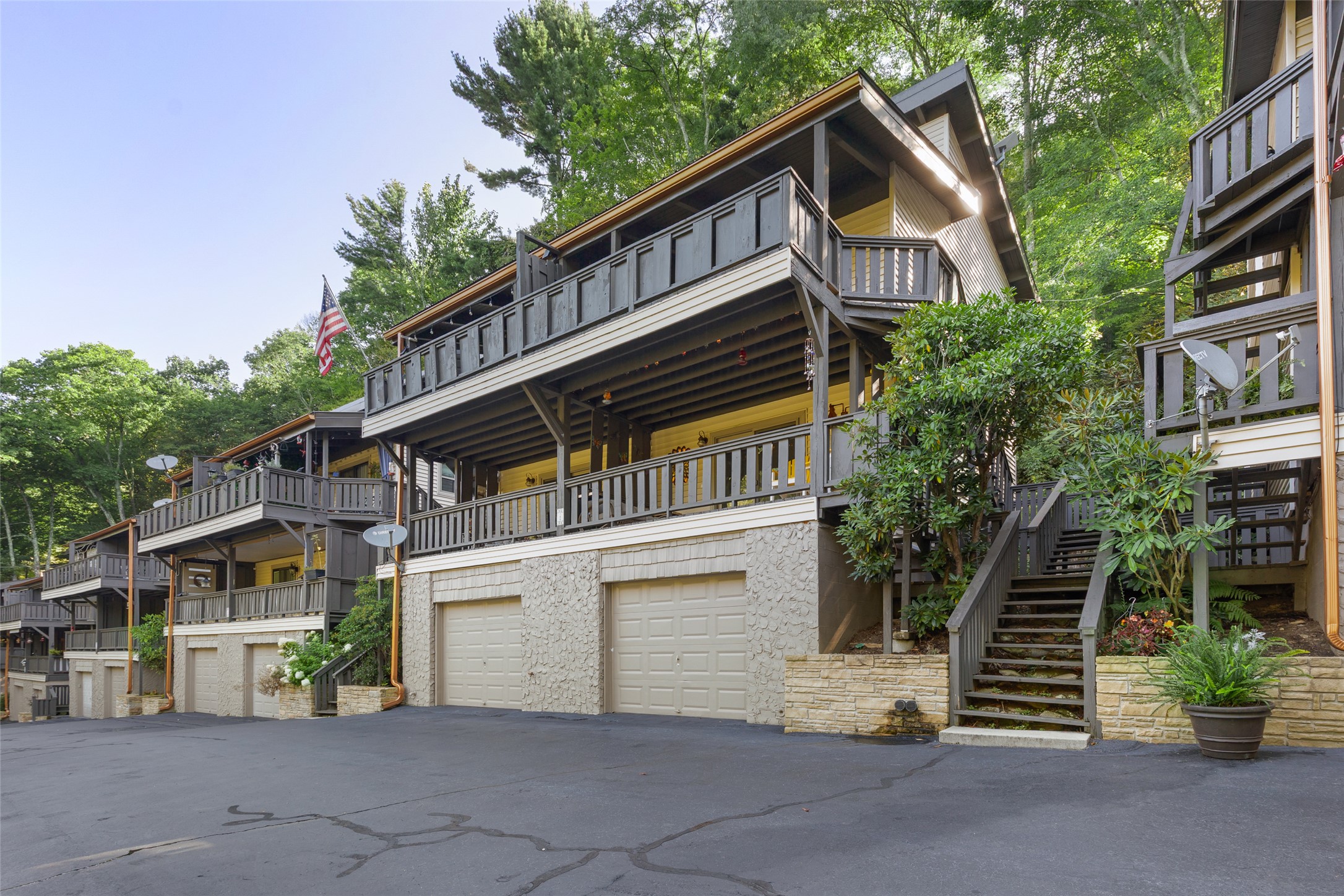 145 Hawks Nest Lane A