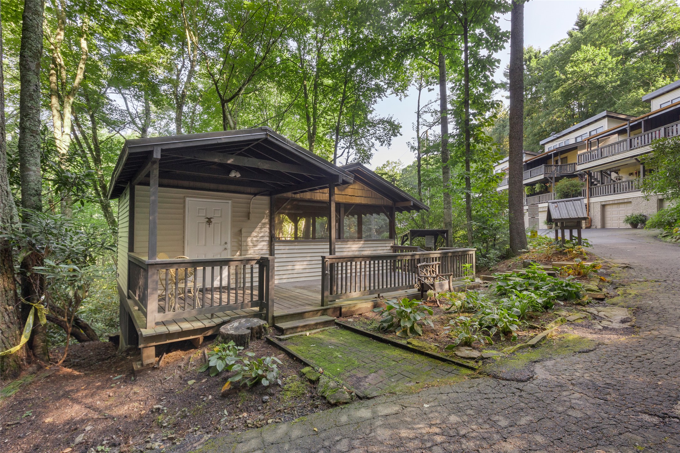 145 Hawks Nest Lane A