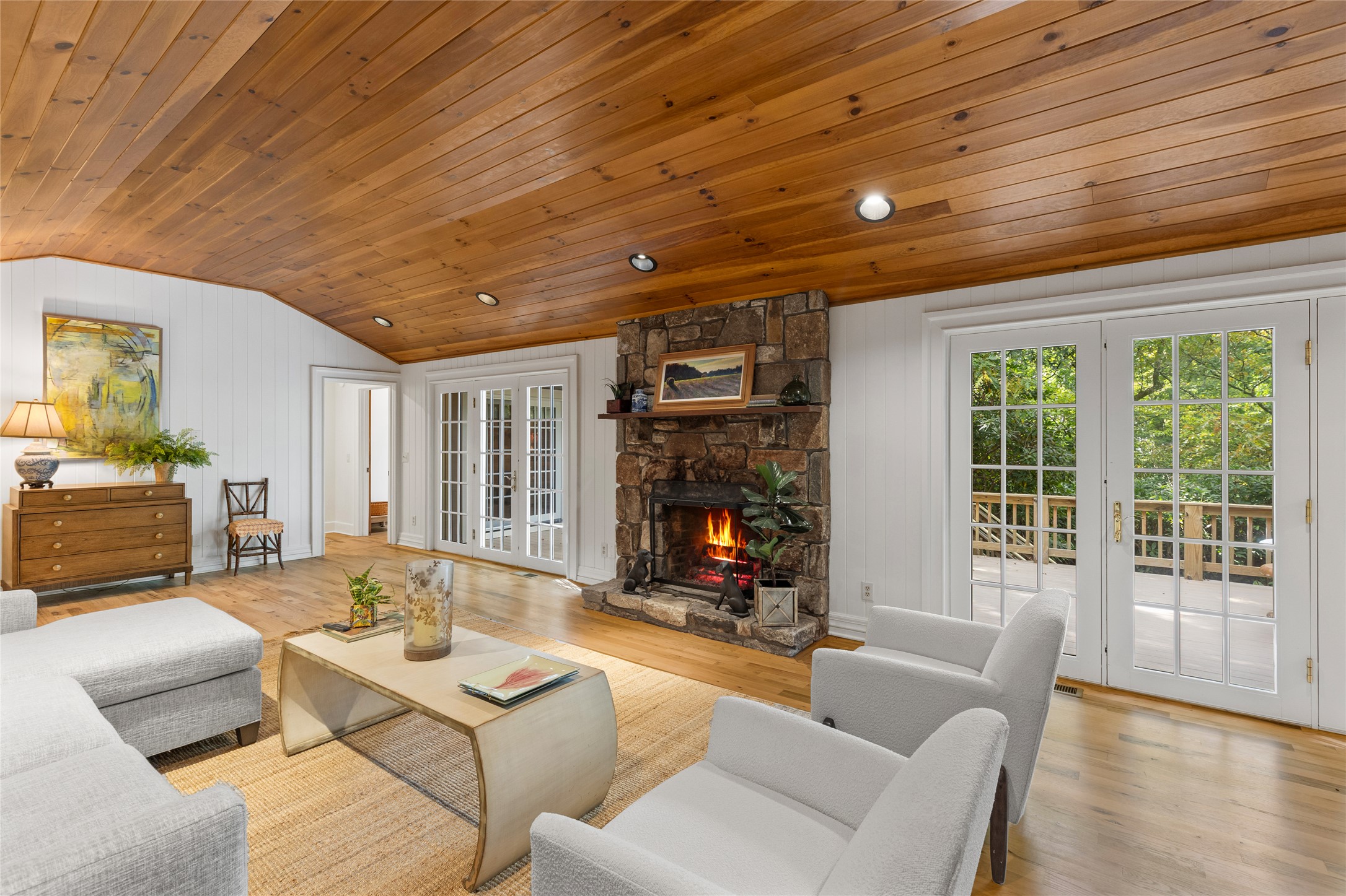 424 Split Rail Row