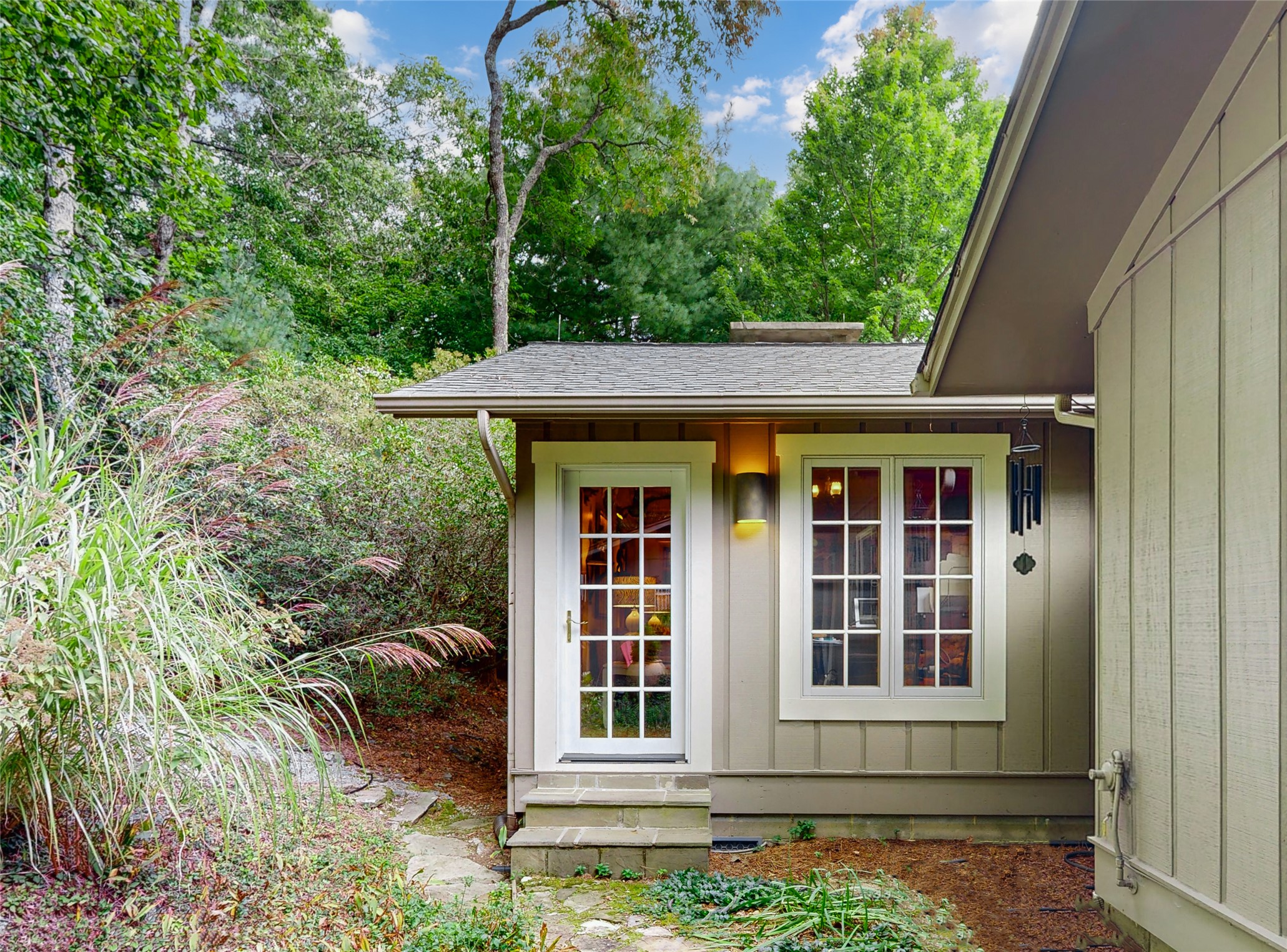 424 Split Rail Row