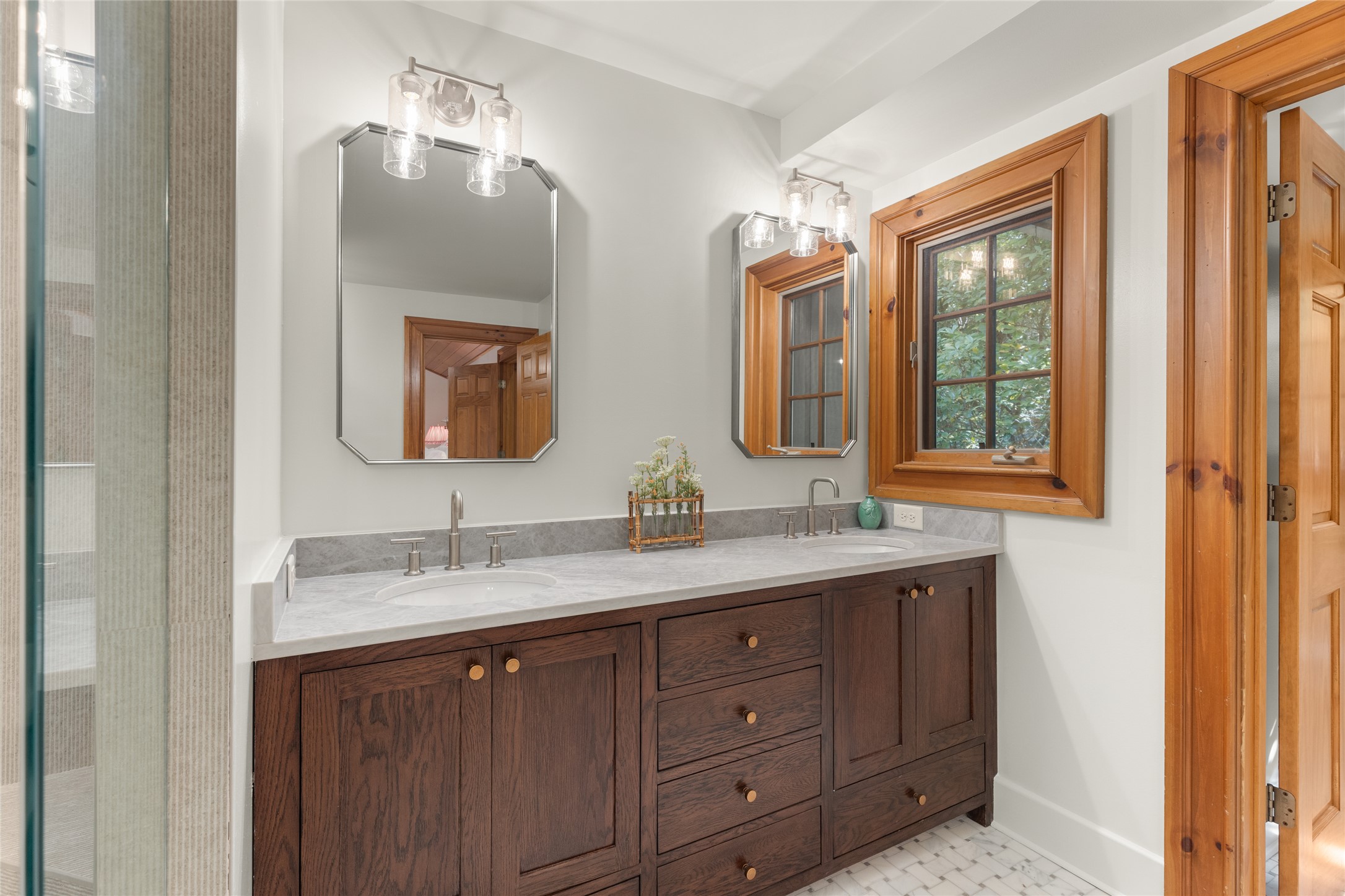 424 Split Rail Row