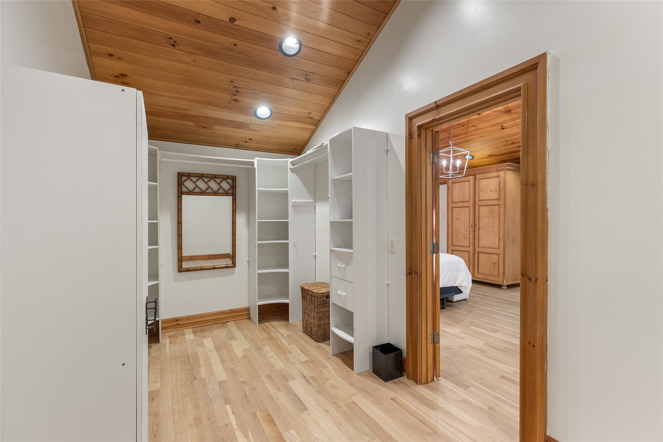 424 Split Rail Row