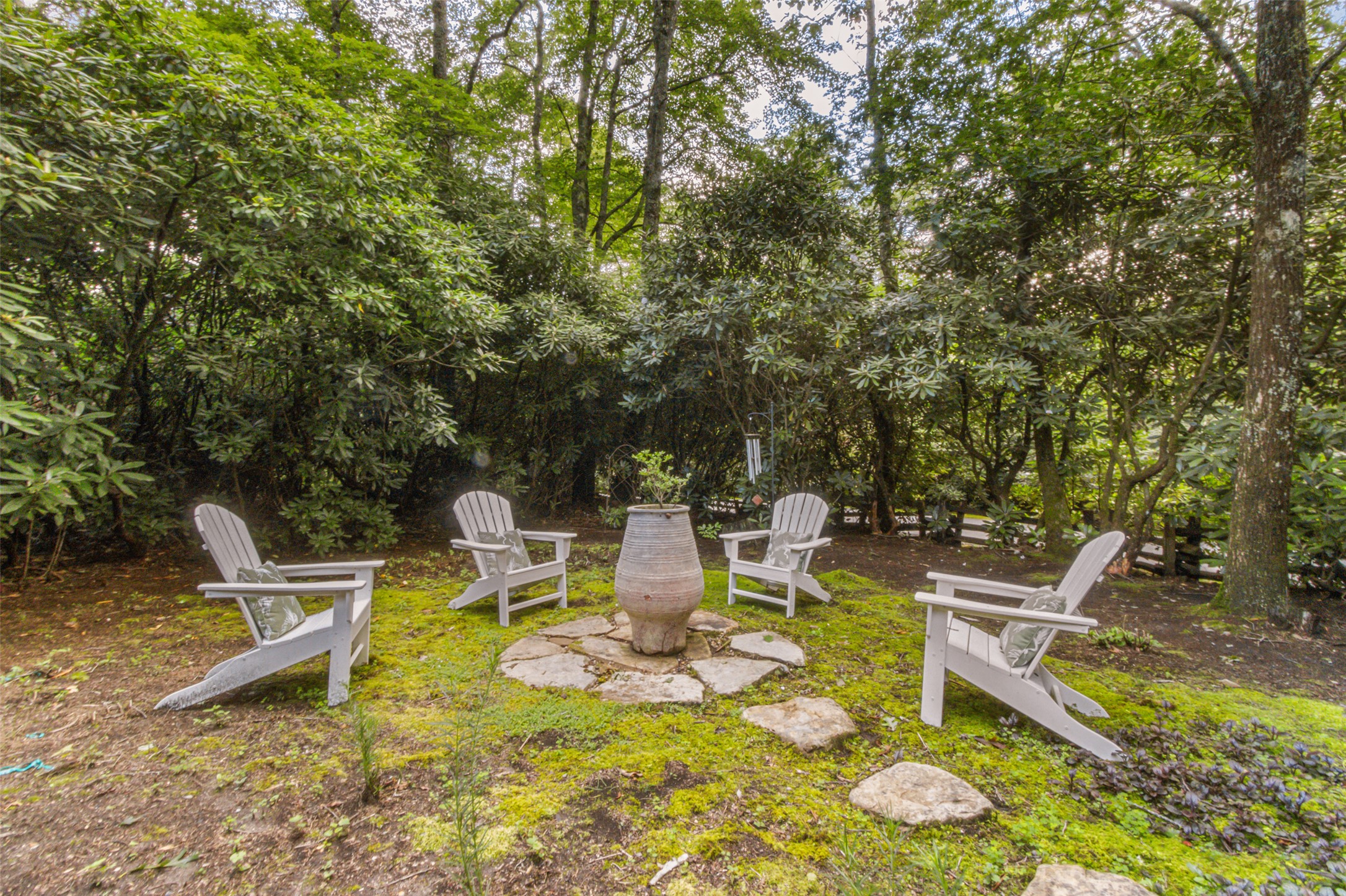 424 Split Rail Row