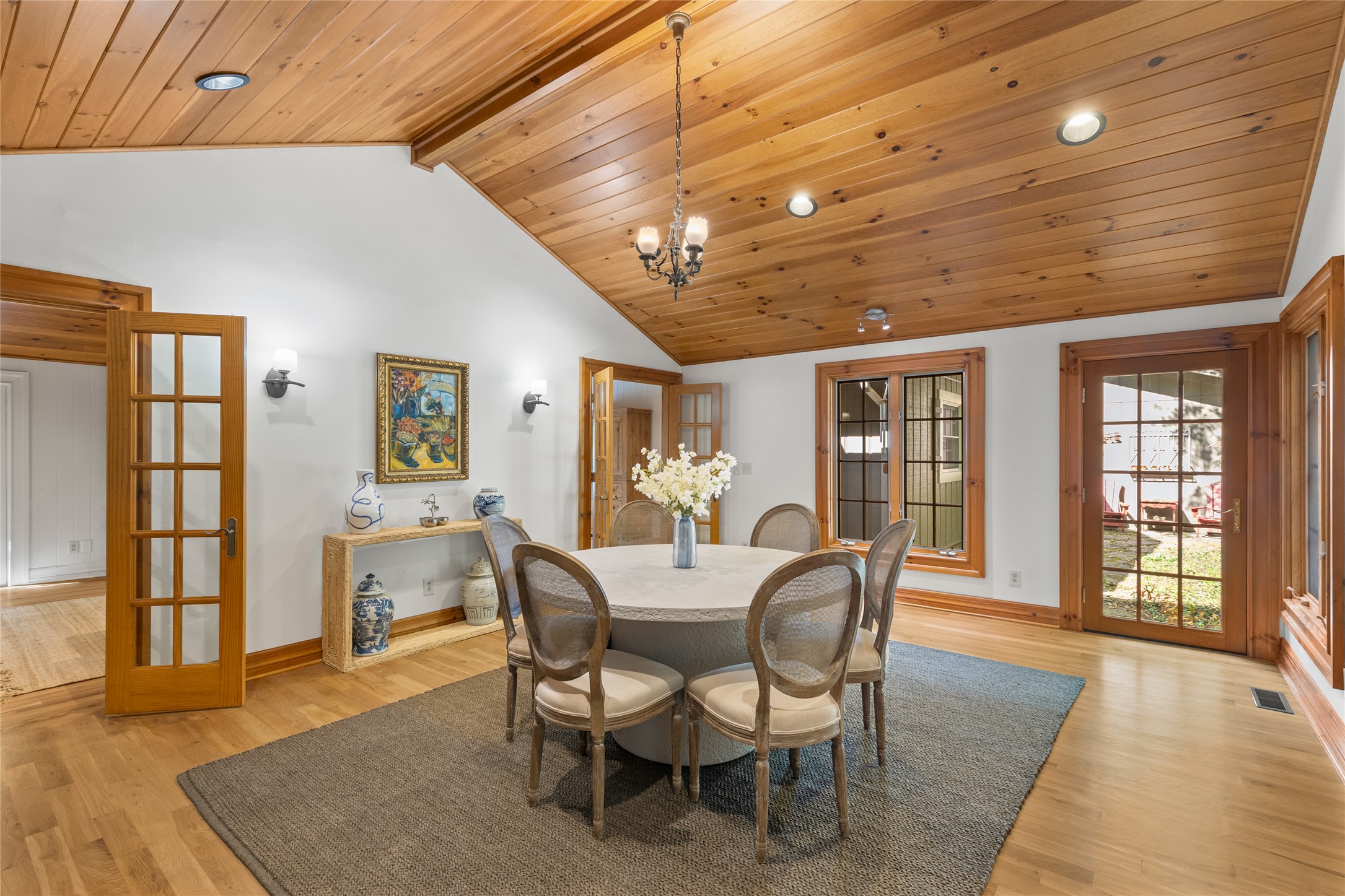 424 Split Rail Row