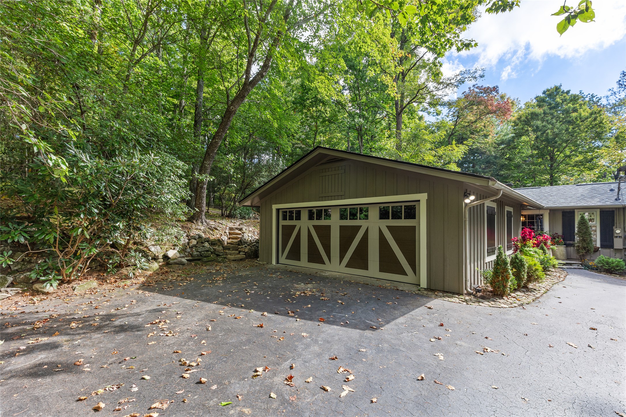 424 Split Rail Row