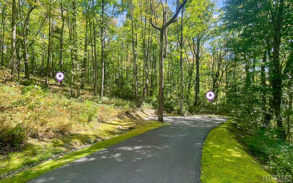 8&9 Woodland Ridge Drive