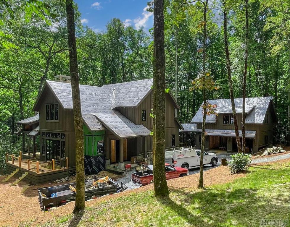 488 Farmhouse Trail