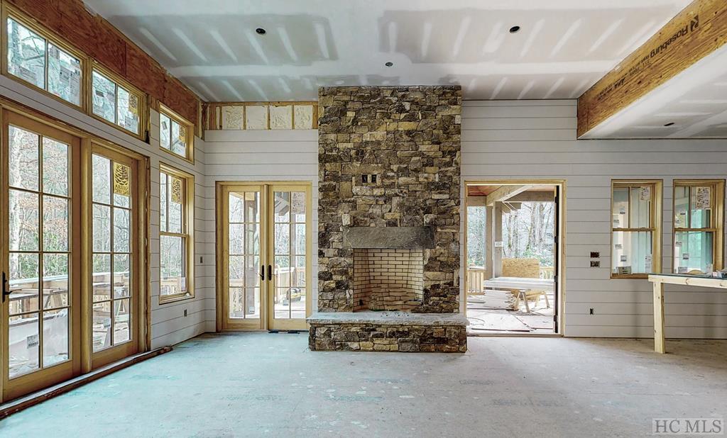 488 Farmhouse Trail