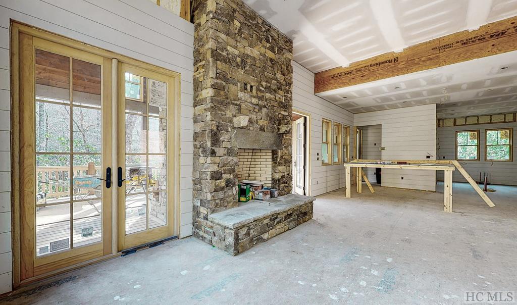 488 Farmhouse Trail