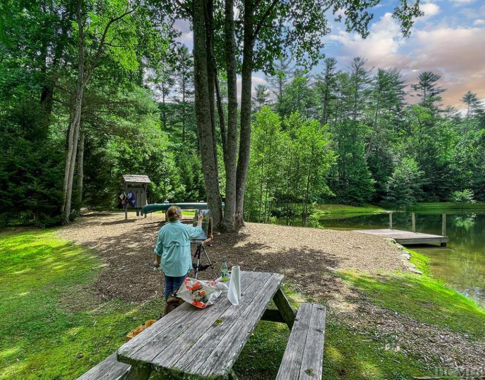 488 Farmhouse Trail