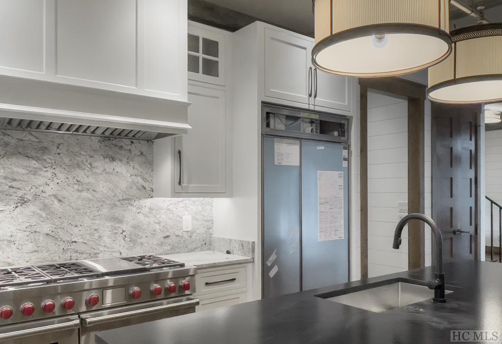 488 Farmhouse Trail