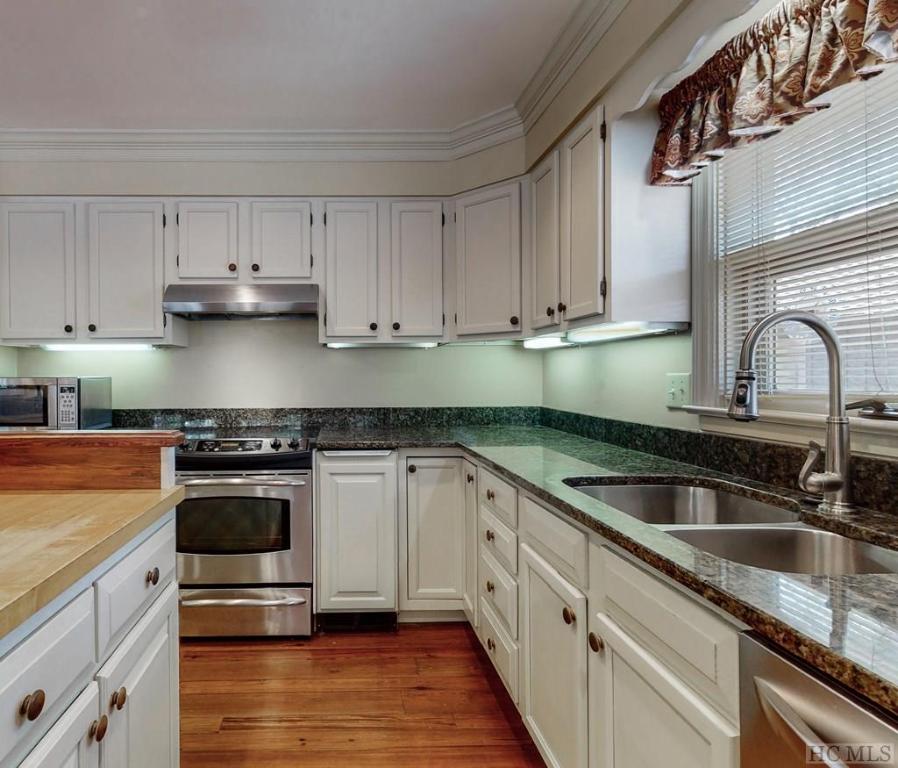 214 Fairway Condos 214