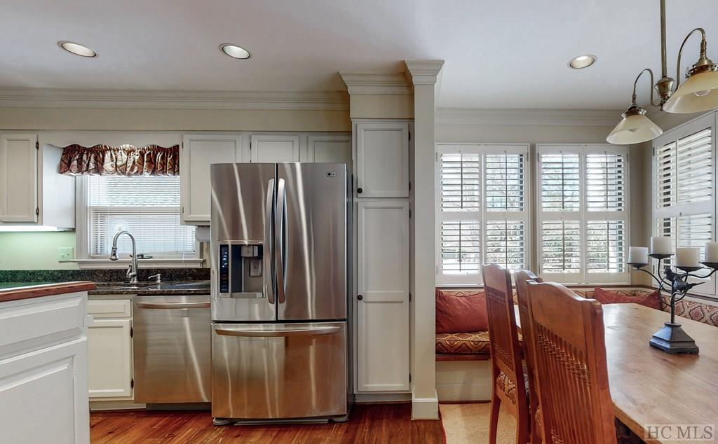 214 Fairway Condos 214