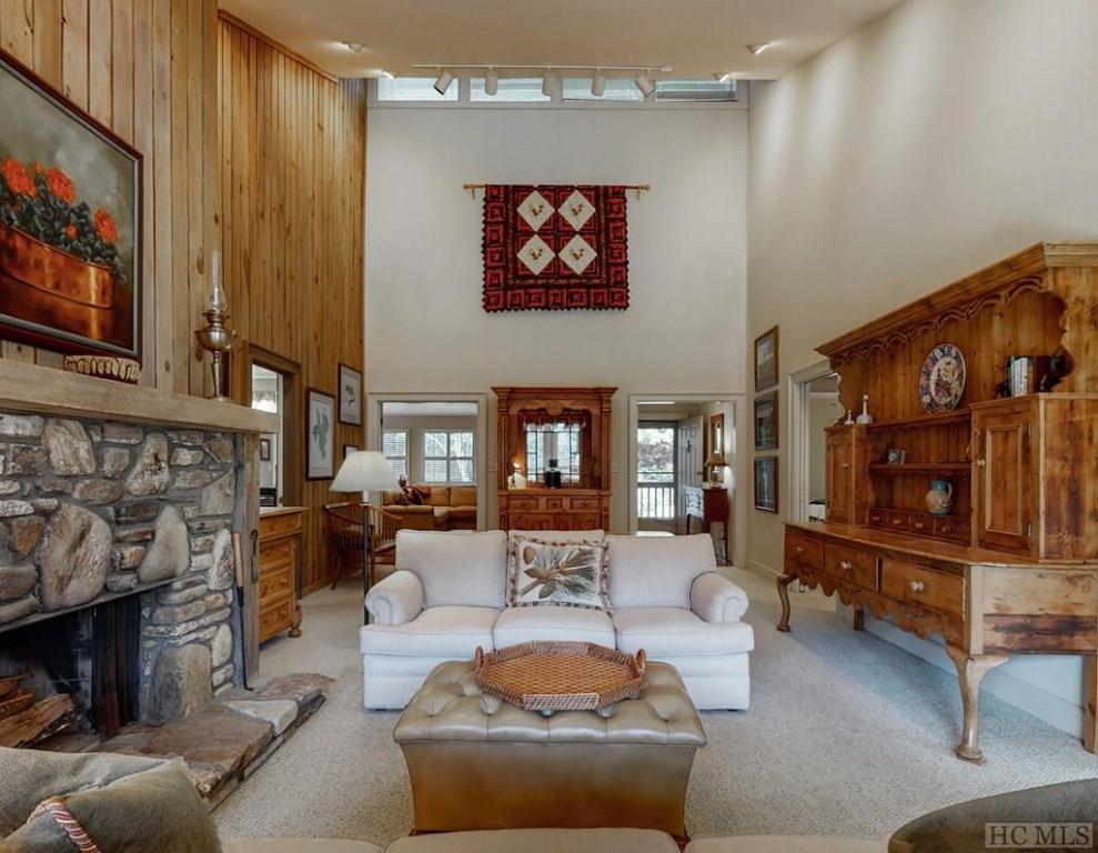 214 Fairway Condos 214