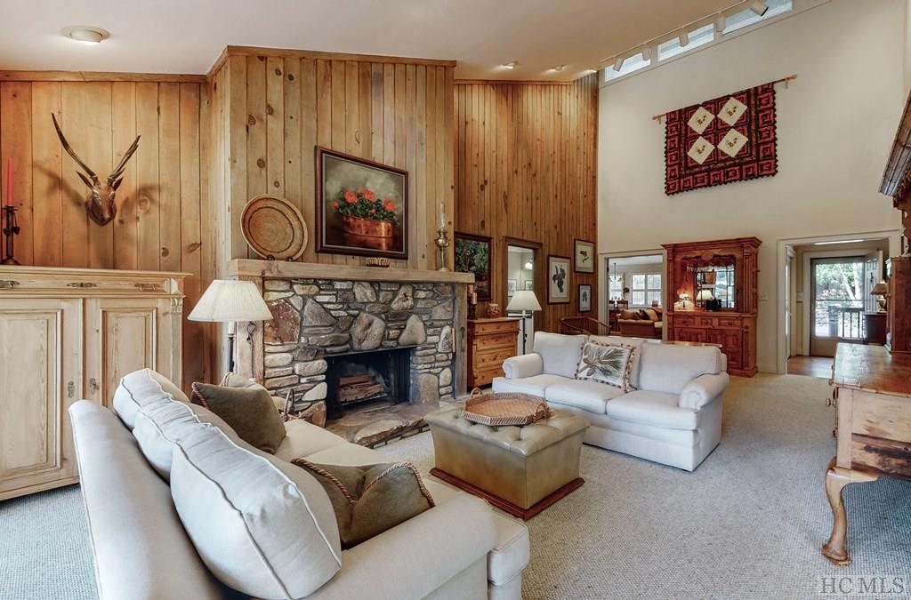 214 Fairway Condos 214