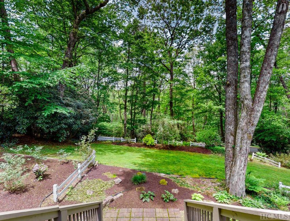 1500 Cullasaja Drive